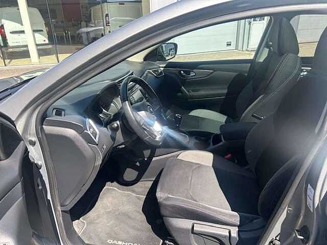 Nissan Qashqai Qashqai 1.2 DIG-T N-Connecta