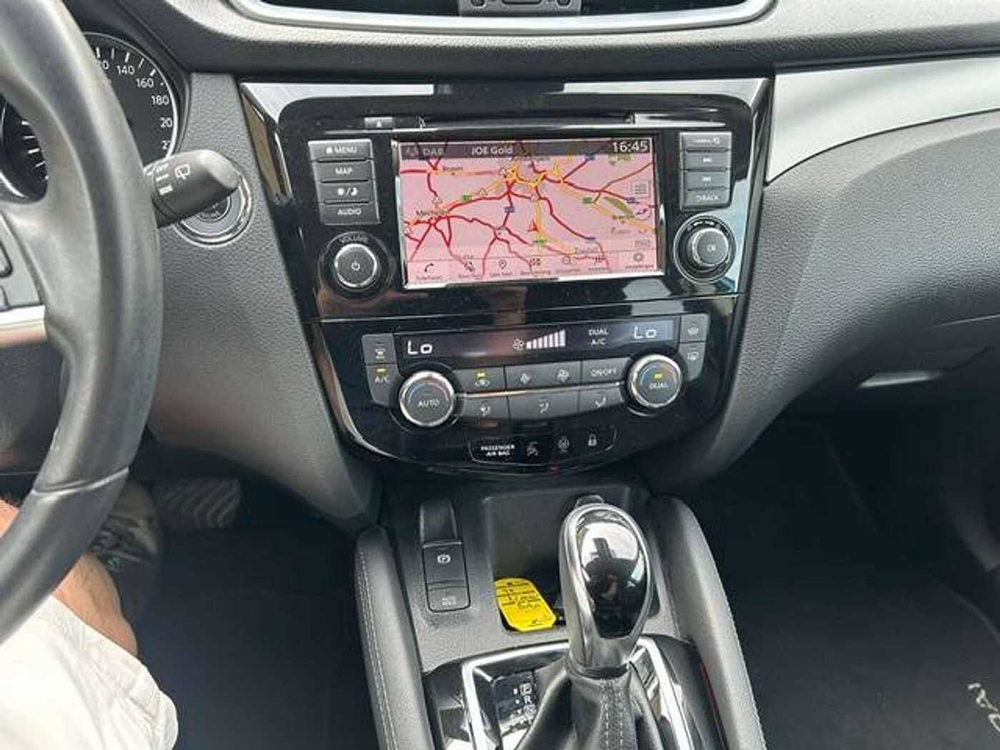 Nissan Qashqai Qashqai 1.3 DIG-T New Tekna DCT