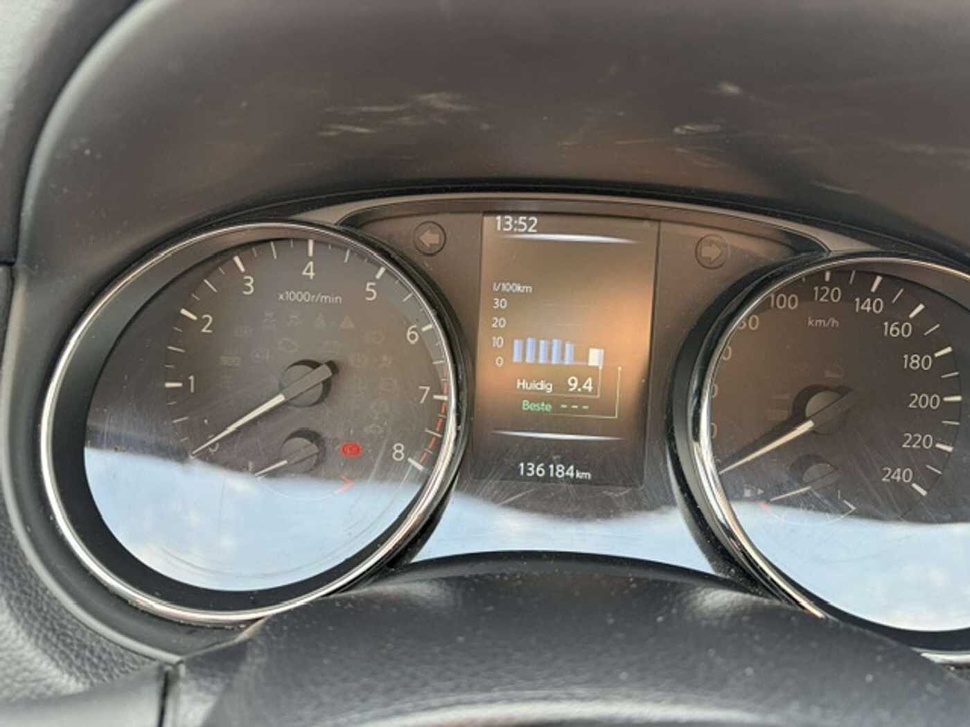 Nissan Qashqai Qashqai 1.2 DIG-T 2WD Connect Edition