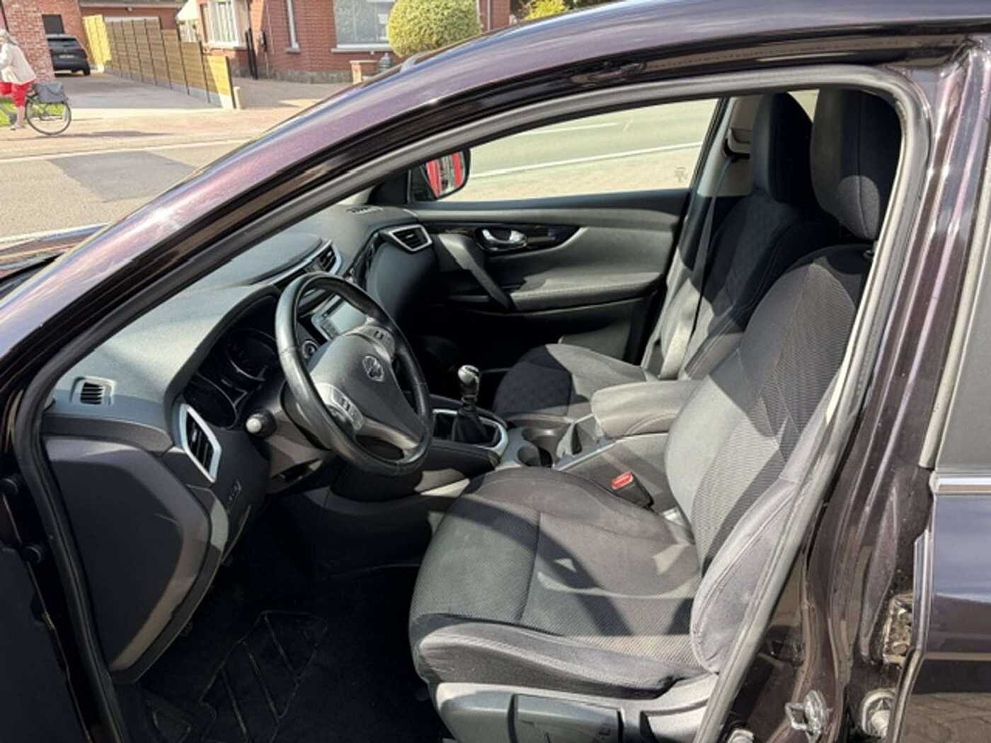 Nissan Qashqai Qashqai 1.2 DIG-T 2WD Connect Edition