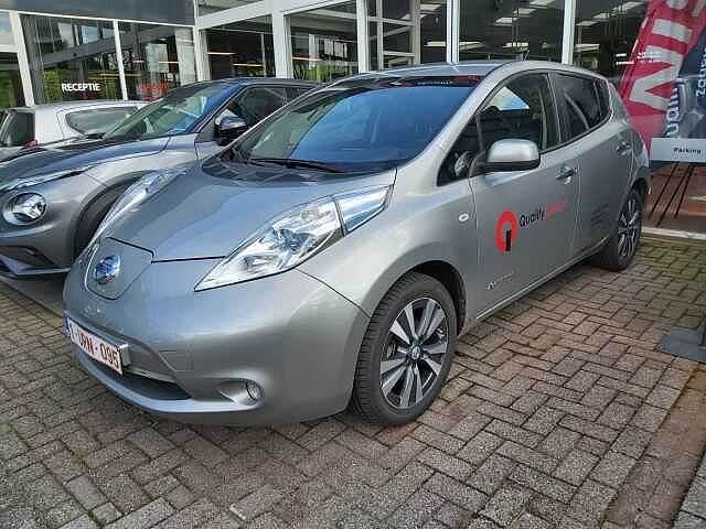 Nissan LEAF - 2014 24 kWh Tekna