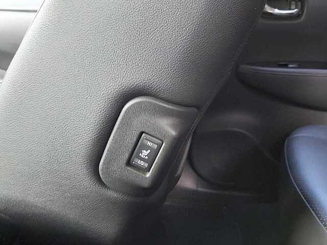 Nissan LEAF - 2014 24 kWh Tekna