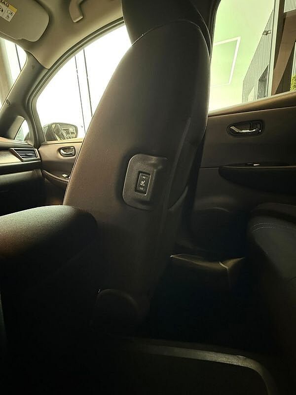 Nissan Leaf EV N-Connecta 40 kWh