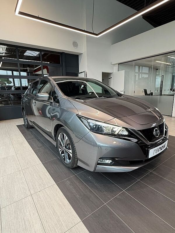 Nissan Leaf EV N-Connecta 40 kWh